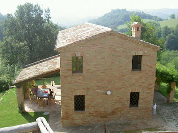 house in sana angelor de pontano