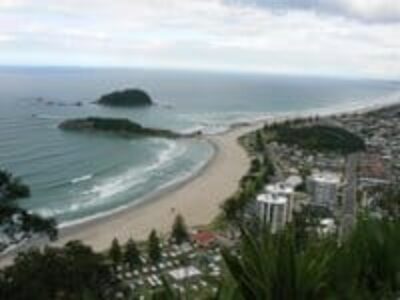 Mere Shows Us Her Playground, the Mount
