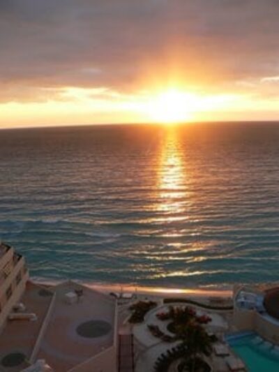 The Earliest Residents of Cancun Had Iron Guts
