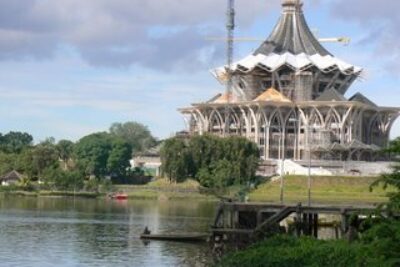 A Walk Along the Kuching Waterfront Reveals Splendor and Noodle Goodness