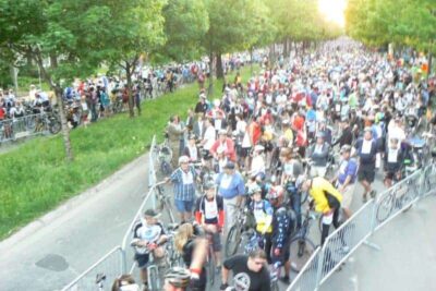 The crowd awaits the start of the Tour de Nuit, on the streets of Montreal.