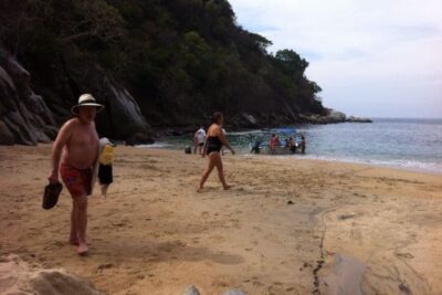 Colomitos Beach, near Boca de Tomaltan, Jalisco, Mexico.