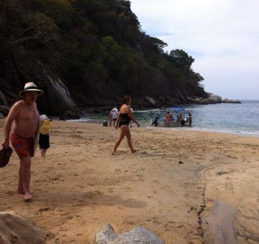 Colomitos Beach, near Boca de Tomaltan, Jalisco, Mexico.