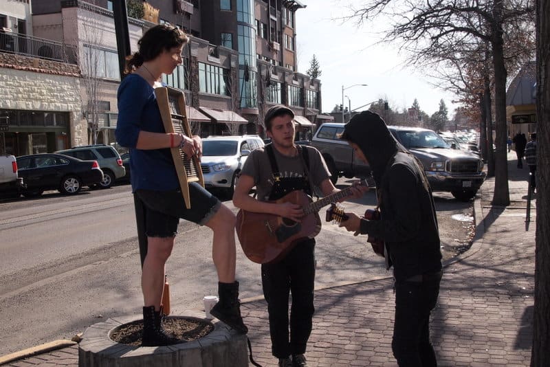 Buskers in Bend, OR.