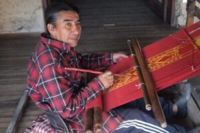 Jose Jimenez makes dyes from walnuts, insects and other natural things to weave in spectacular shawls.