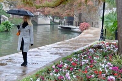 San Antonio River Walk, photo by Sonja Stark.