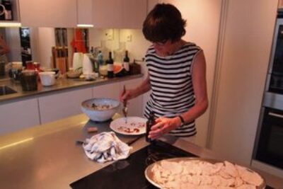 Christiane Lestage cooks for her guests from VizEat.