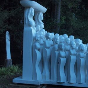 Art in the Orchard: What a Wonderful Stroll in Easthampton