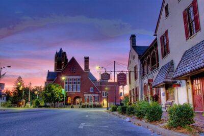 This photo was taken by a man named Greg who with his wife travels the US in his RV, they call their blog GreatAmericanAdventure.net. 