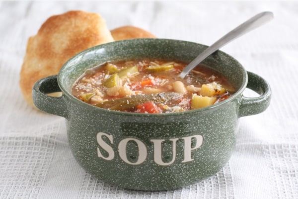 Come to the Polish Club this Sunday from 5-7 and enjoy Soup for Syria!