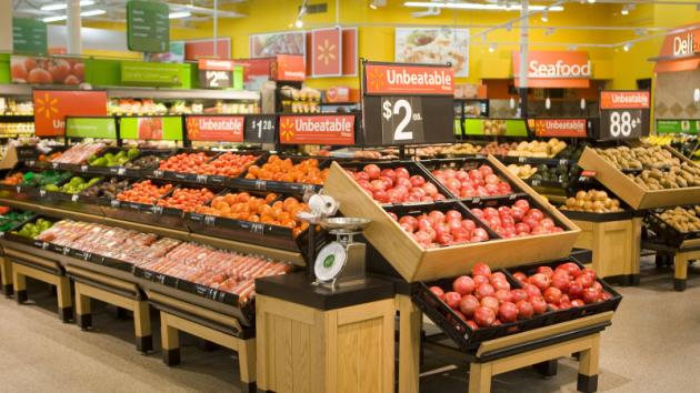Wal-Mart to Double their Locally Grown Produce in 2017 1 Wal-Mart's produce aisles will soon have a lot more locally-grown produce.