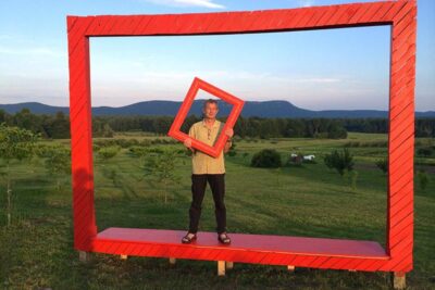 Jean-Pierre Pasche in Park HIl Orchard in Easthampton.