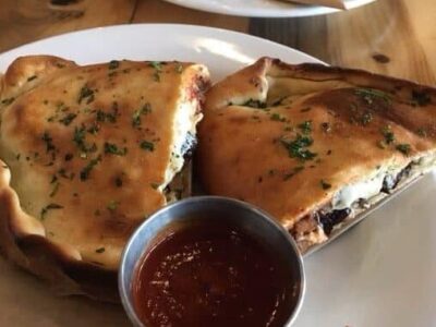 A calzone with eggplant and vegan cheese was also delicious.