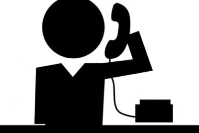 school-call-phone-reception_318-59145