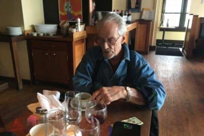 Ed had never been to Chez Albert--and was quite astonished at how good it was!