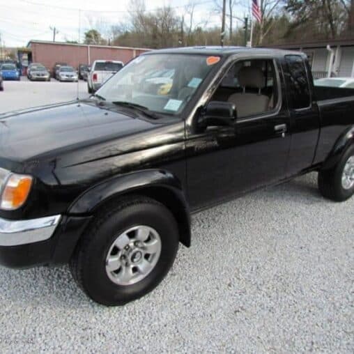 1999 Nissan Frontier Truck