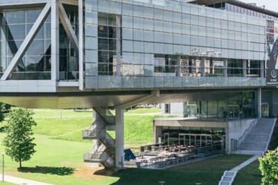 Clinton Presidential Center in Little Rock AR