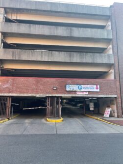 DO NOT PARK in this Taylor Street Parking garage. It costs a $75 for four days and they give you a $50 fine to boot!
