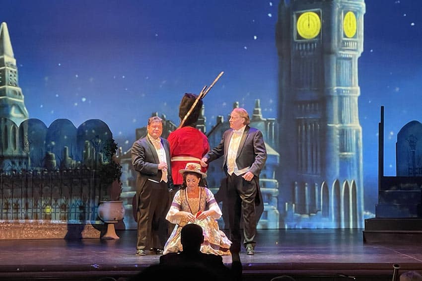 Iolanthe Brings Back the Pomp of 1882 London