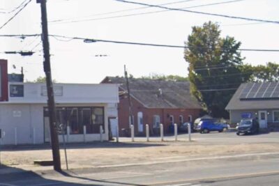 Cumbies: soon this will be a new building with retail on first floor and apartments up top. Great news!